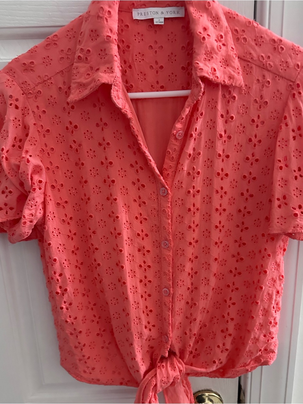 Preston & York Coral Orange Eyelet Tie-Front Button-Down Flutter Sleeves Top